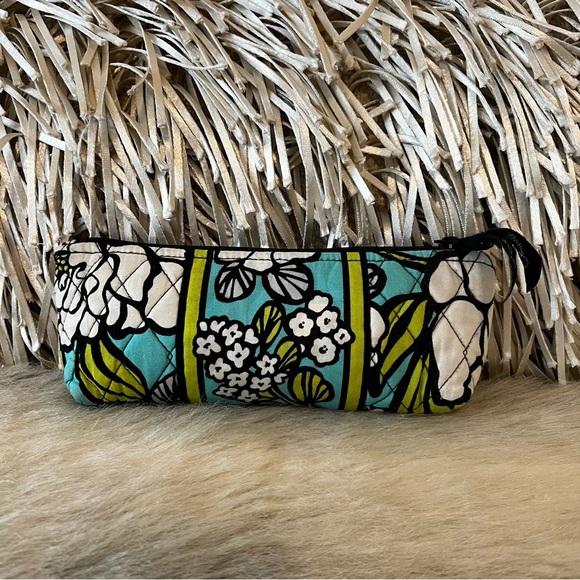 VERA BRADLEY Island Blooms 2012 Long Lined Zipper Cosmetic Case Pencil Pouch Y2K - Picture 1 of 10